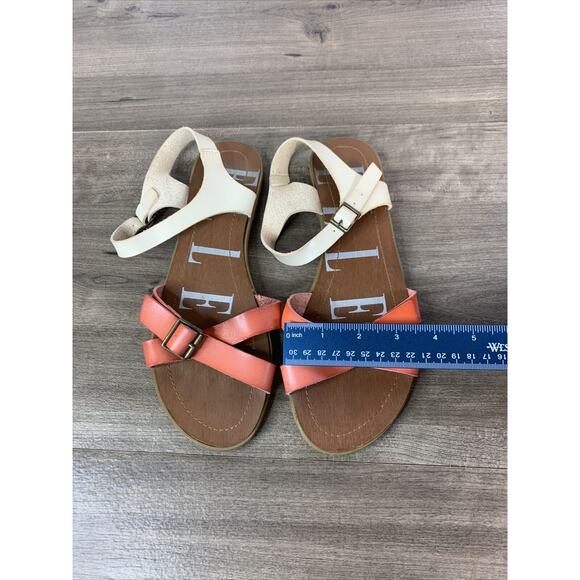 Elle Womens Slingback Ankle Straps Sandals Size 8.5 Open Toes Leather Flat - Picture 3 of 8